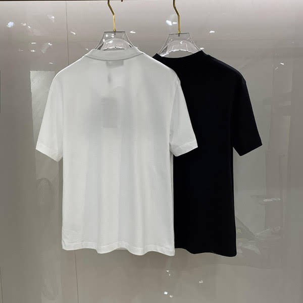 フェンディ FFプリントTシャツ スーパーコピー fel59652